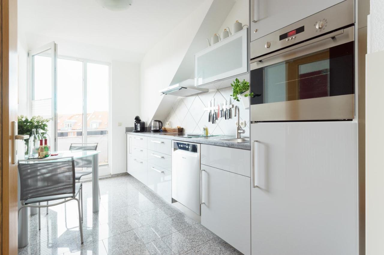 Wohnung Mit Blick Auf Die Zitadelle Petersberg - 3 Zimmer Erfurt Exterior photo